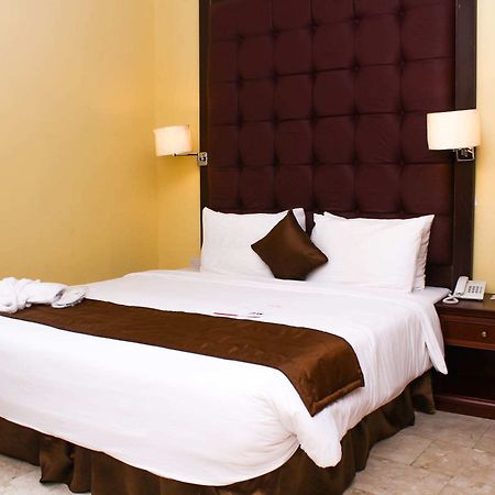 Bolingo Hotel Abuja Exterior foto